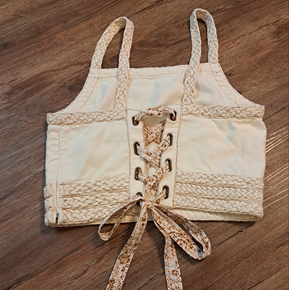 Pilcro XL Lace Up Back Top - Picture 4 of 4